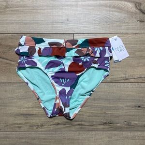 Time and Tru Womens  Missy Contemporary Separate Bikini Bottom Size S 4-6 Floral